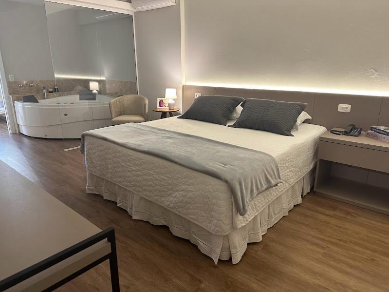 Condall Palace Hotel Нова Прата Екстериор снимка